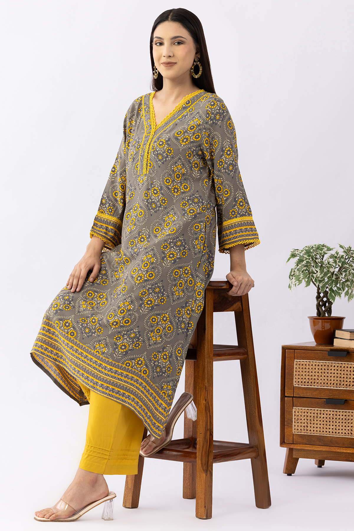 v neck kurti grey printed viscose straight cut with 3/4 sleeves