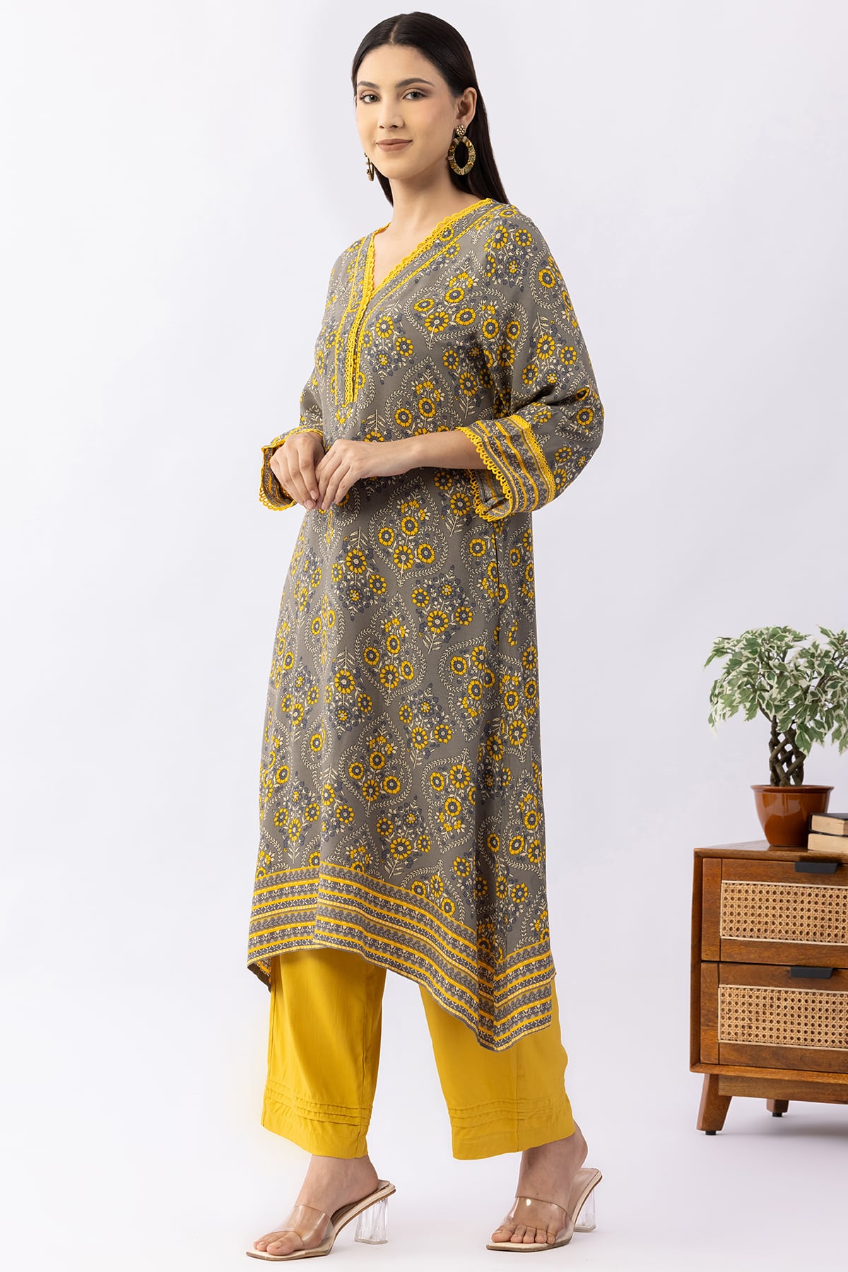 v neck kurti grey printed viscose straight cut with 3/4 sleeves