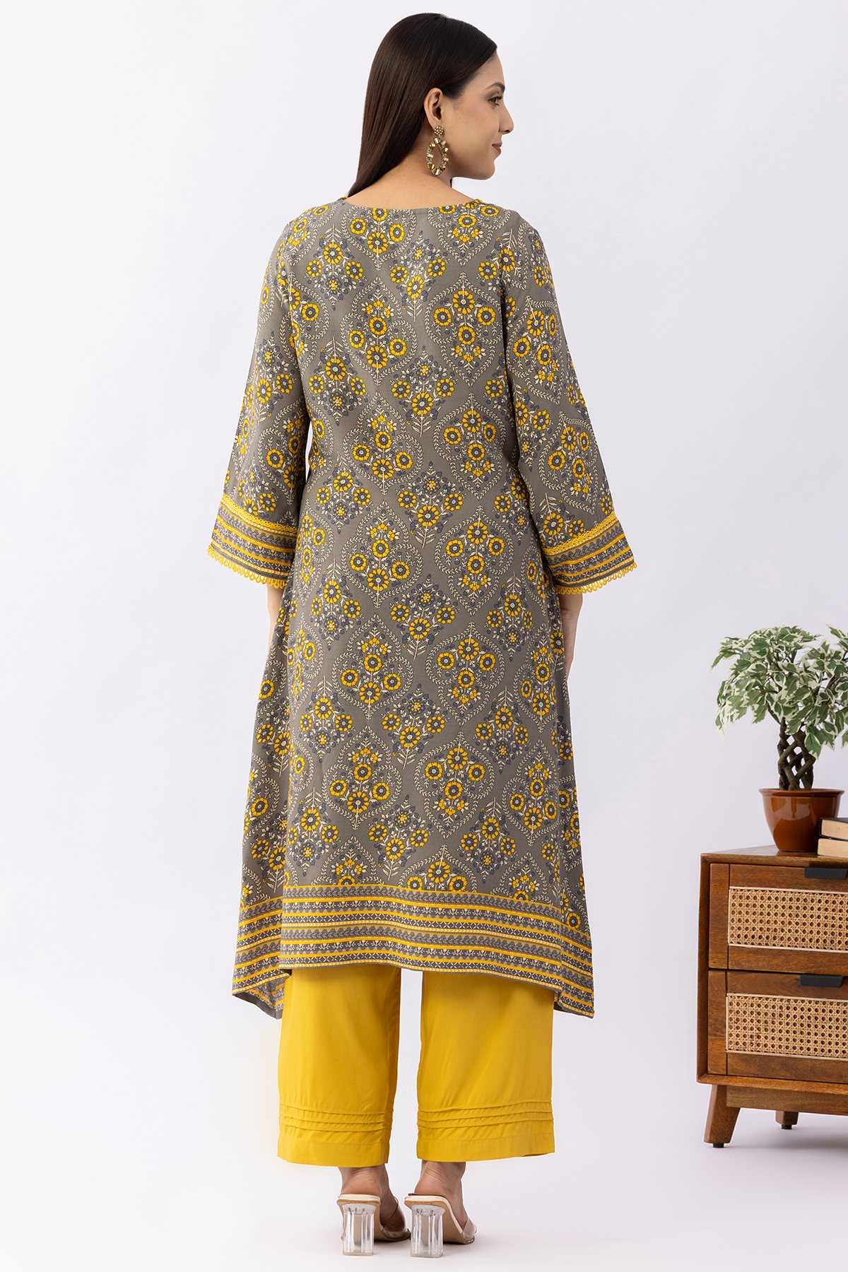 v neck kurti grey printed viscose straight cut with 3/4 sleeves