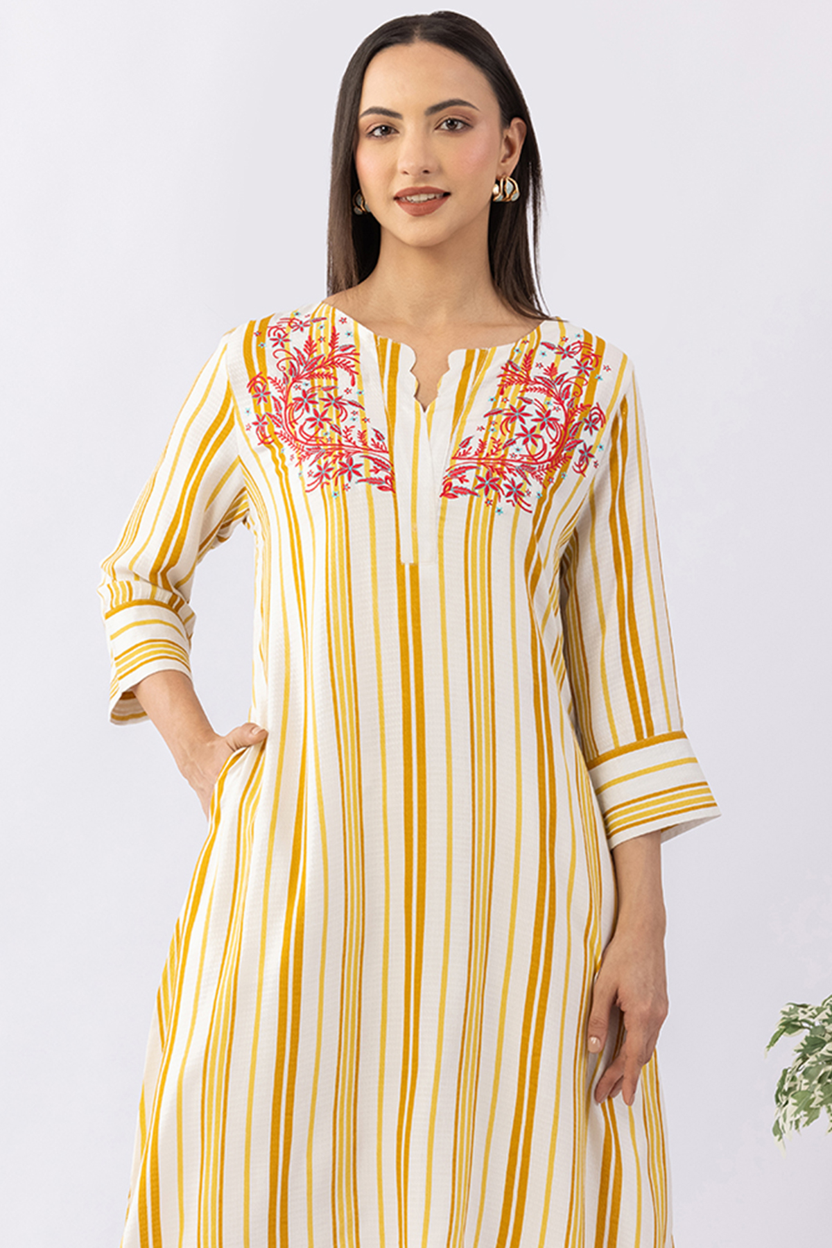 stripes kurti for women yellow viscose dobby round neck 3/4 sleeves