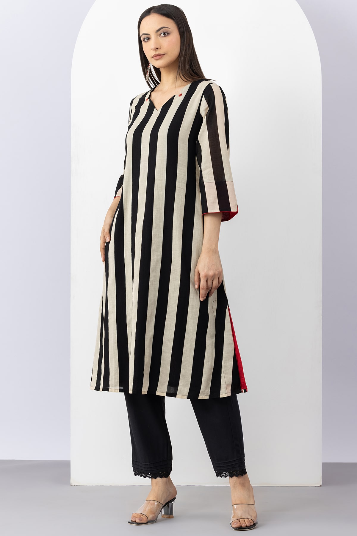 cotton kurti for women black beige stripe v neck 3/4 sleeves
