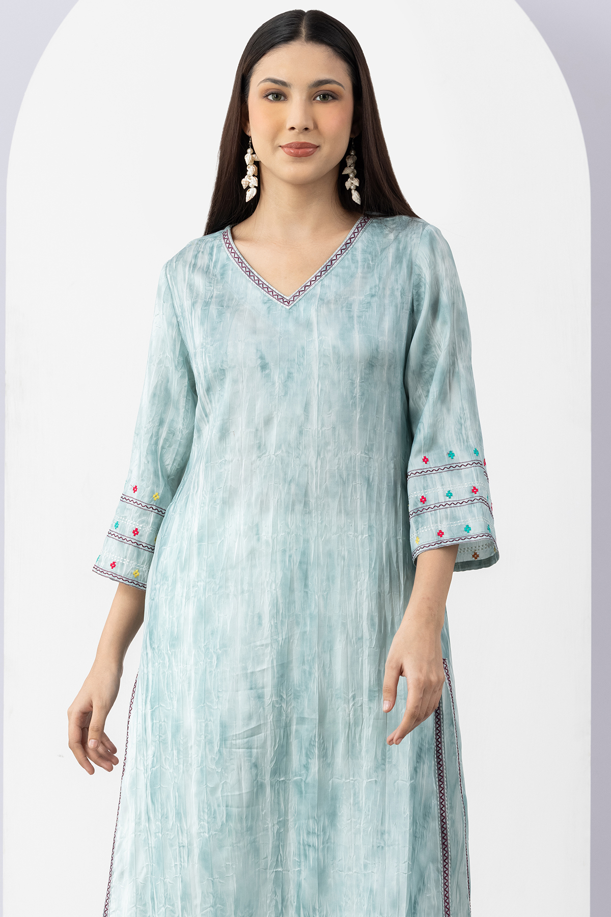 printed kurti women greyish blue viscose v neck 3/4 sleeves