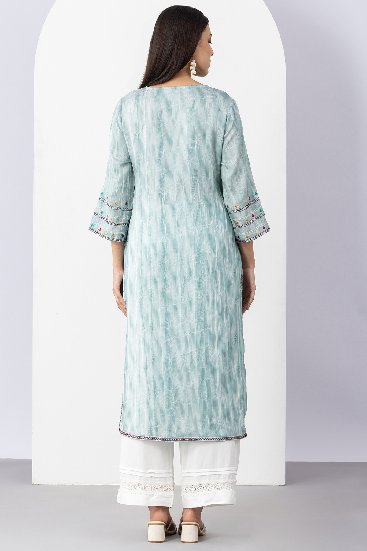 printed kurti women greyish blue viscose v neck 3/4 sleeves